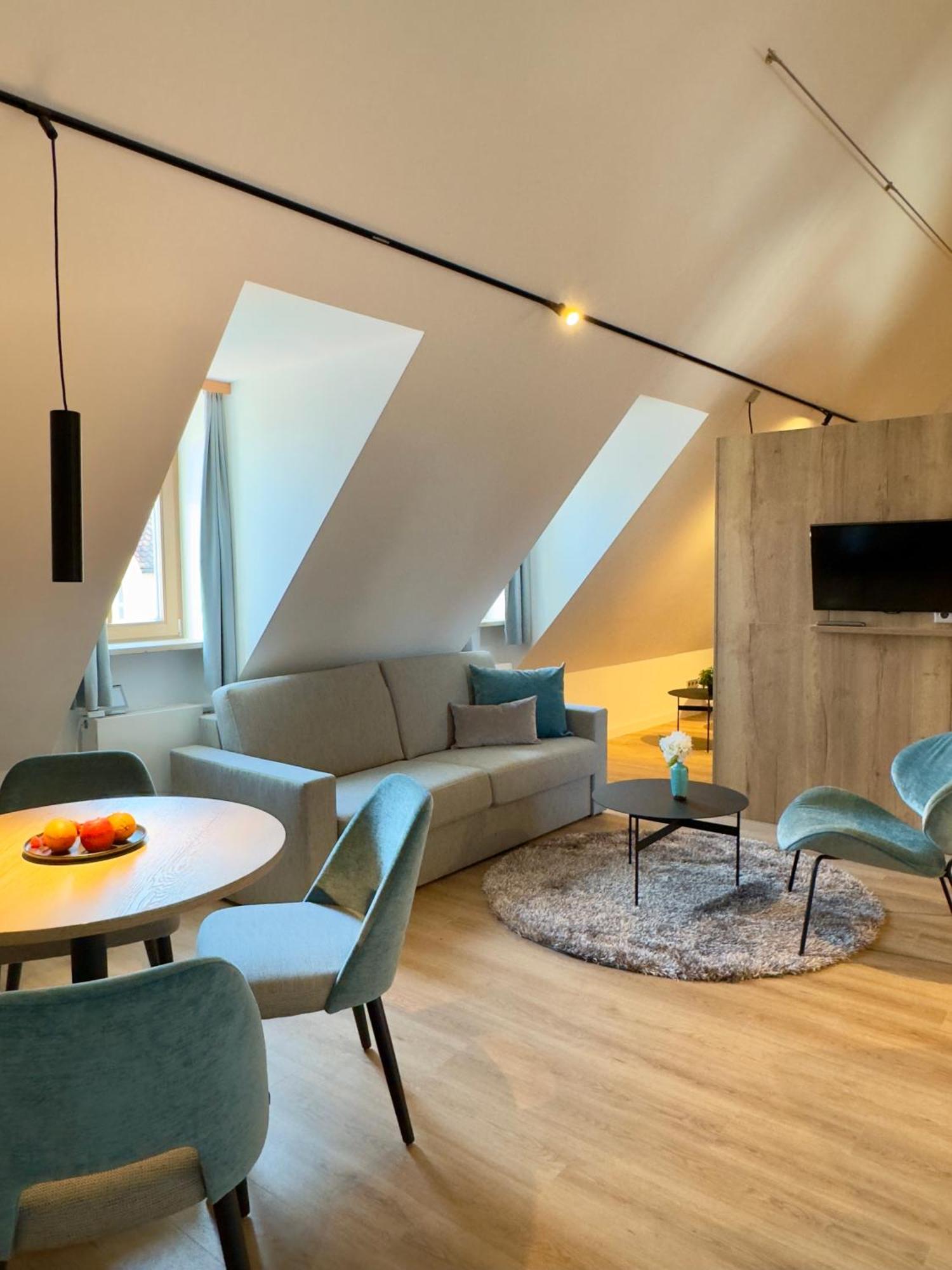 Living & Serviced Apartments By Blauer Wolf Гунценхаузен Экстерьер фото