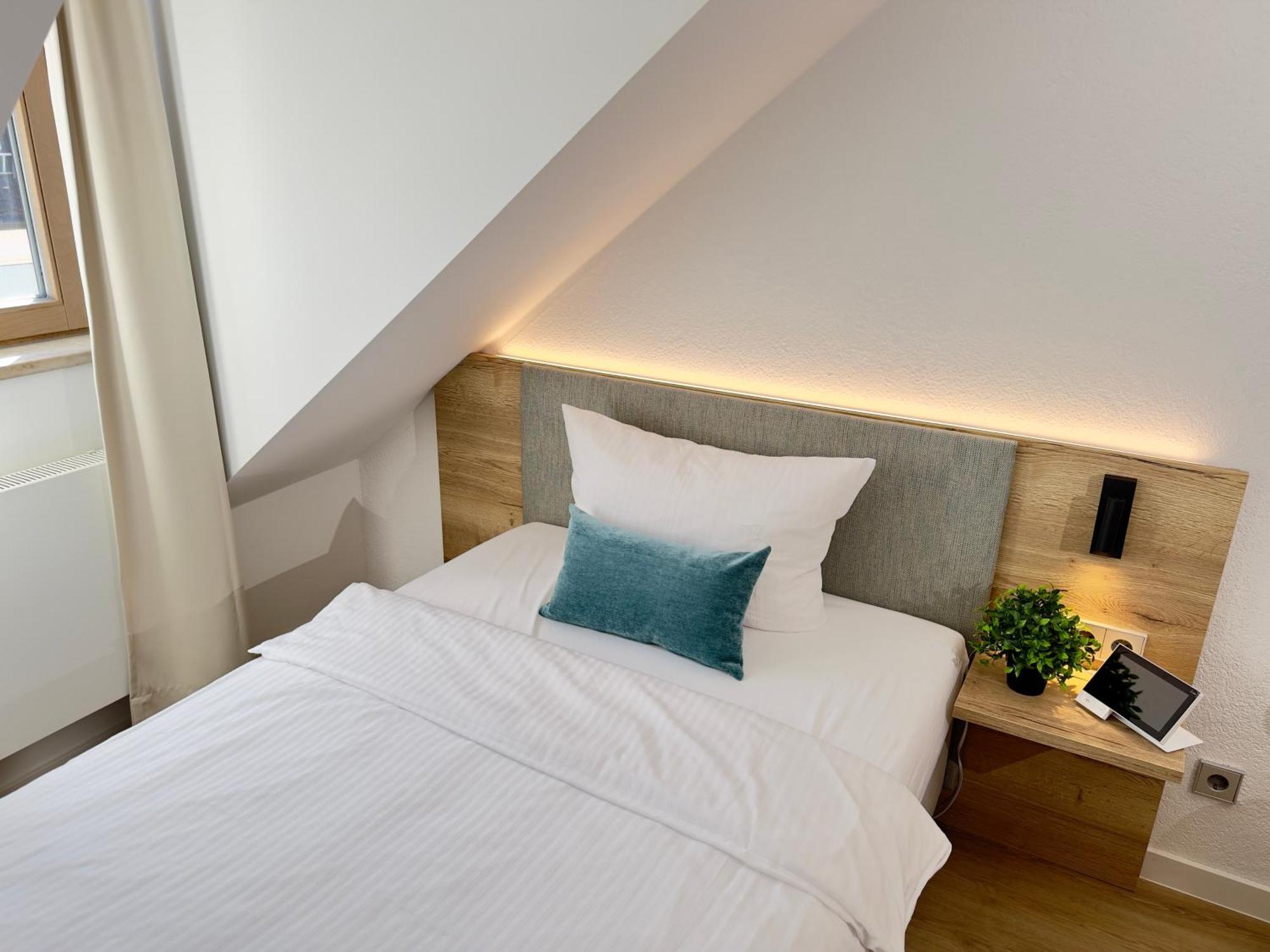 Living & Serviced Apartments By Blauer Wolf Гунценхаузен Экстерьер фото