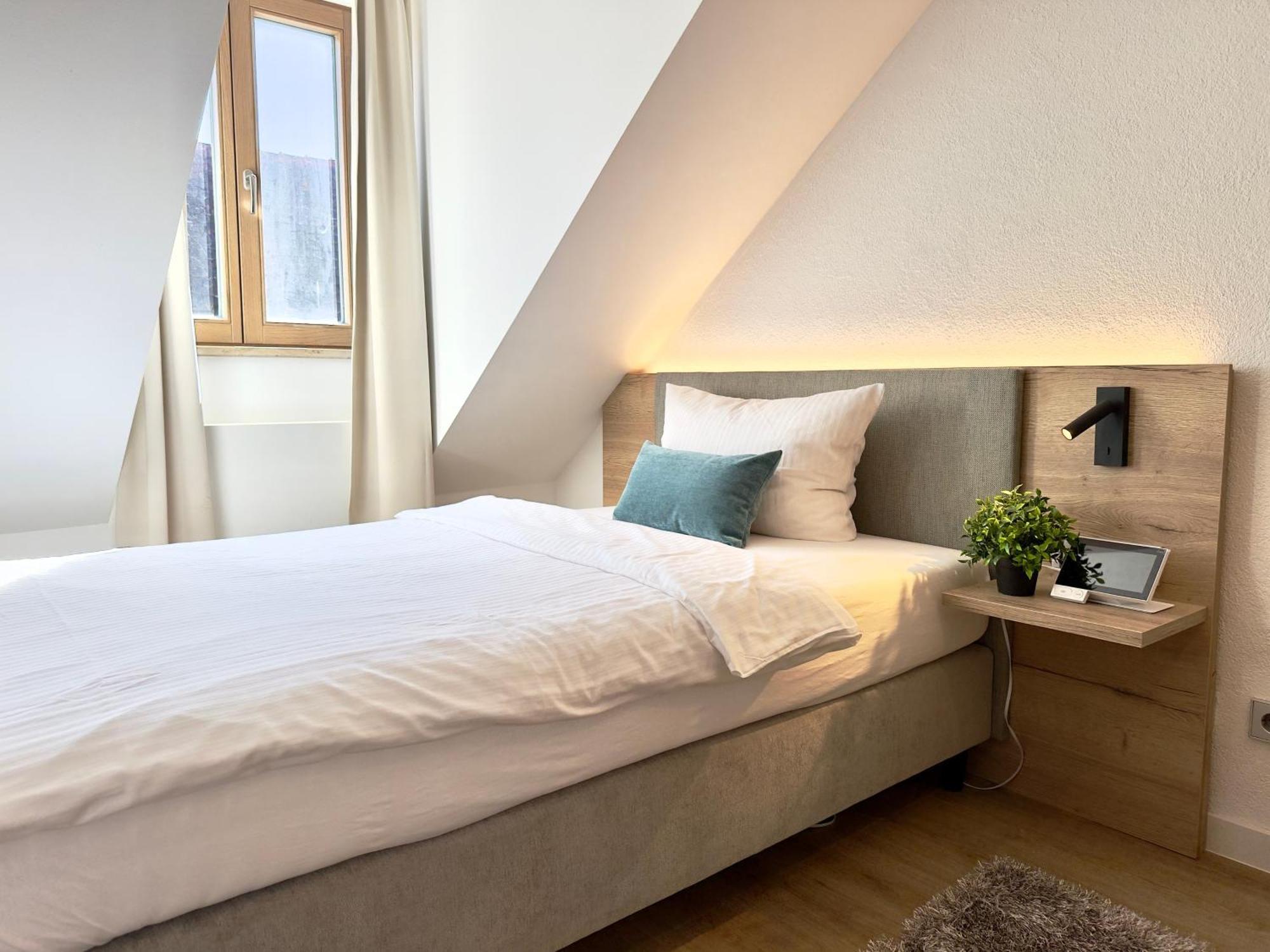 Living & Serviced Apartments By Blauer Wolf Гунценхаузен Экстерьер фото